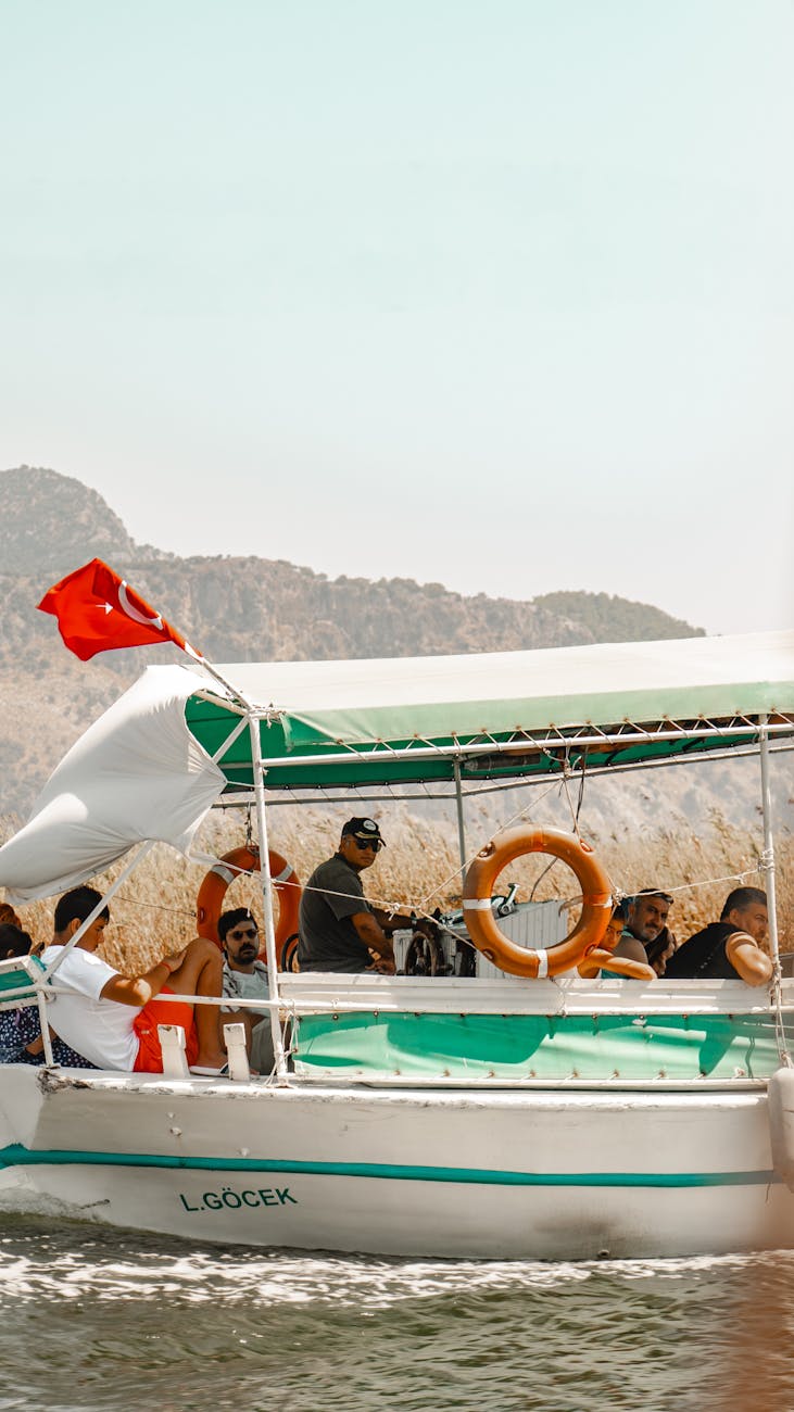 Coastal Cruises: Scenic Vacation Ideas by Water